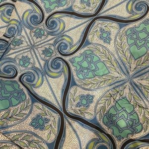 Pottery Barn cotton duvet cover queen never washed or used